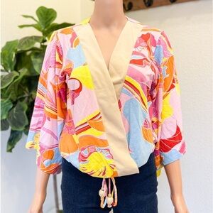 Sleeve blouse with wrap and off white tie